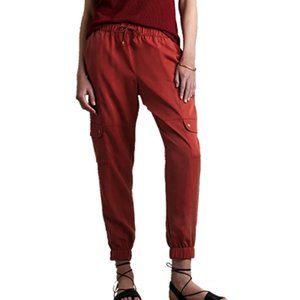 BNWT Banana Republic Factory lightweight Cargo Joggers Size XS Red